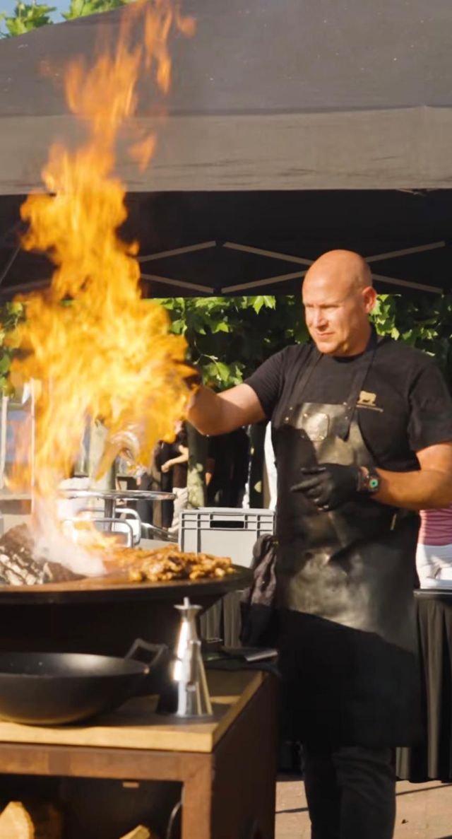 Brasa Basterd Cooking foto 4