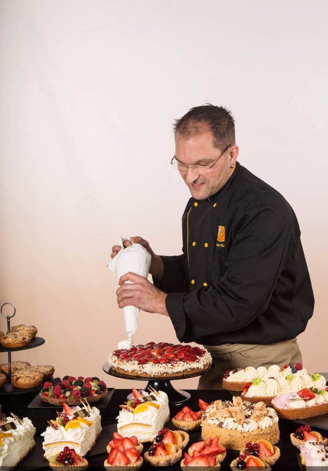 Echte bakker Isken foto 4