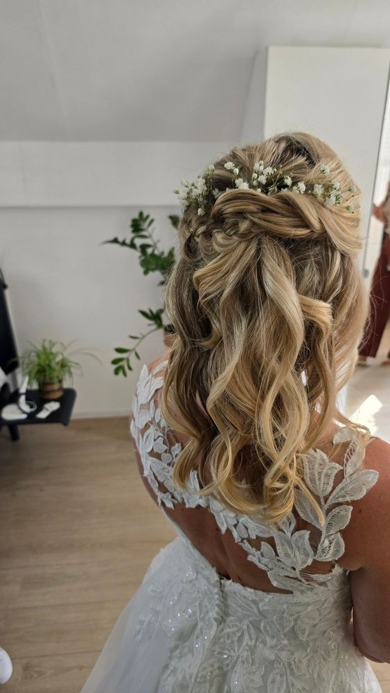 Rosaly hairstyling en visagie