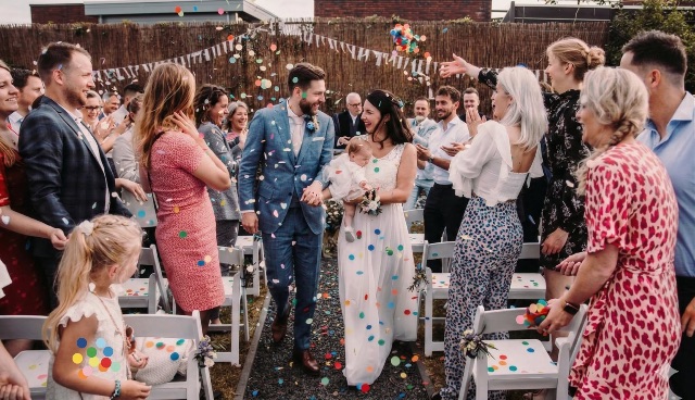 Spread Confetti foto 3