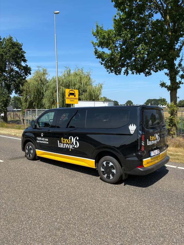 Taxi Lauwie 26