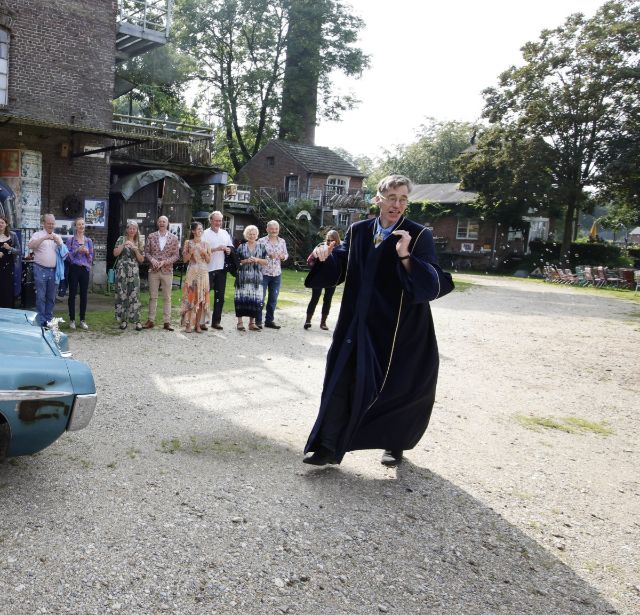 Trouwambtenaar Nico Goezinne foto 2