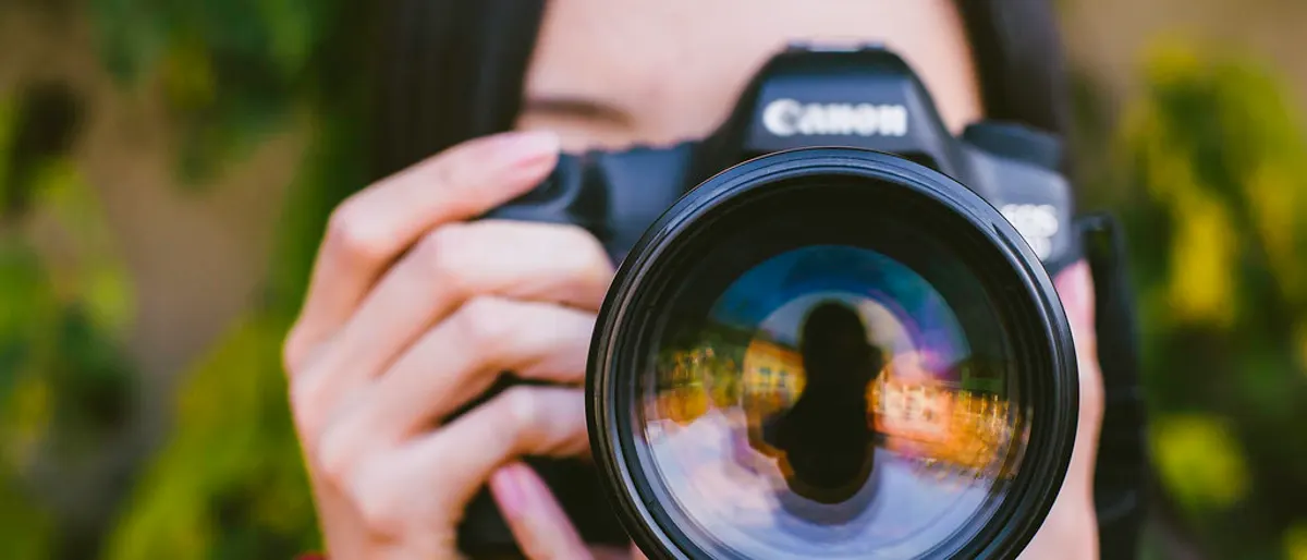 Wat kost een trouwfotograaf en wanneer is die zijn geld waard?