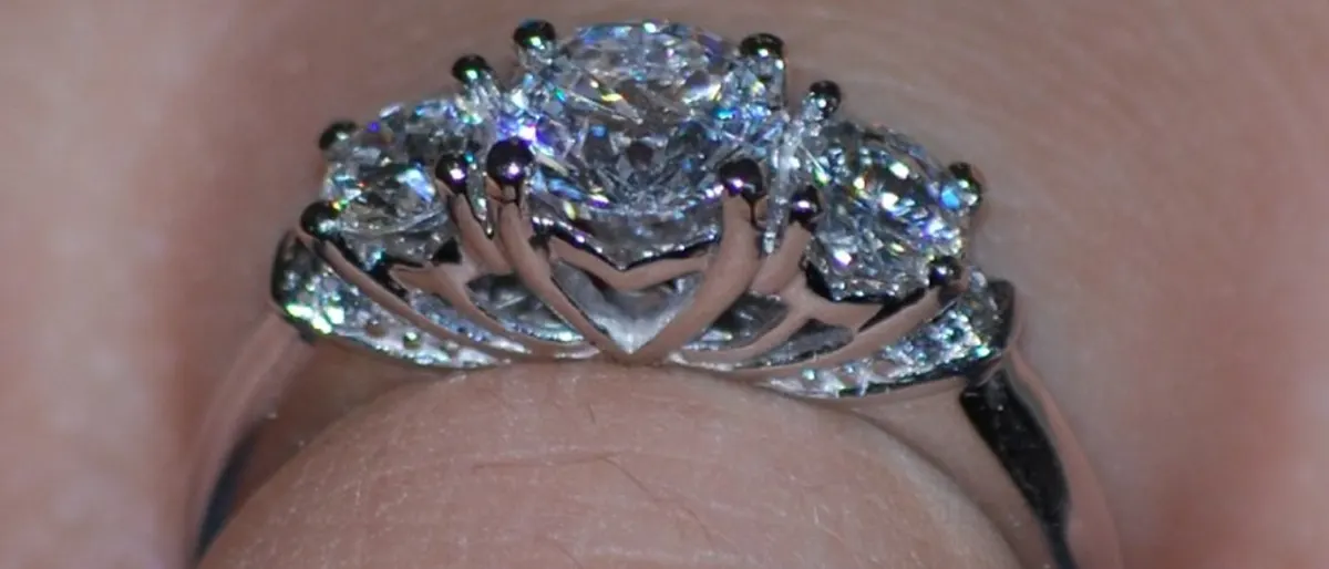 Lab grown diamant in je verlovingsring: wat is het verschil?