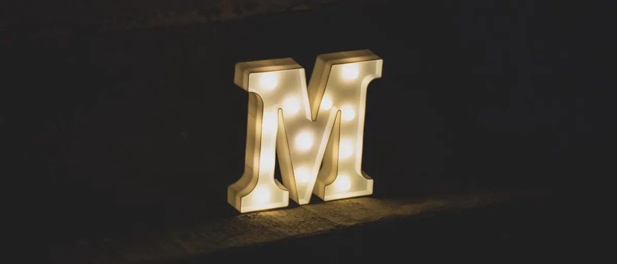 Lichtletters huren voor je bruiloft: kosten en tips