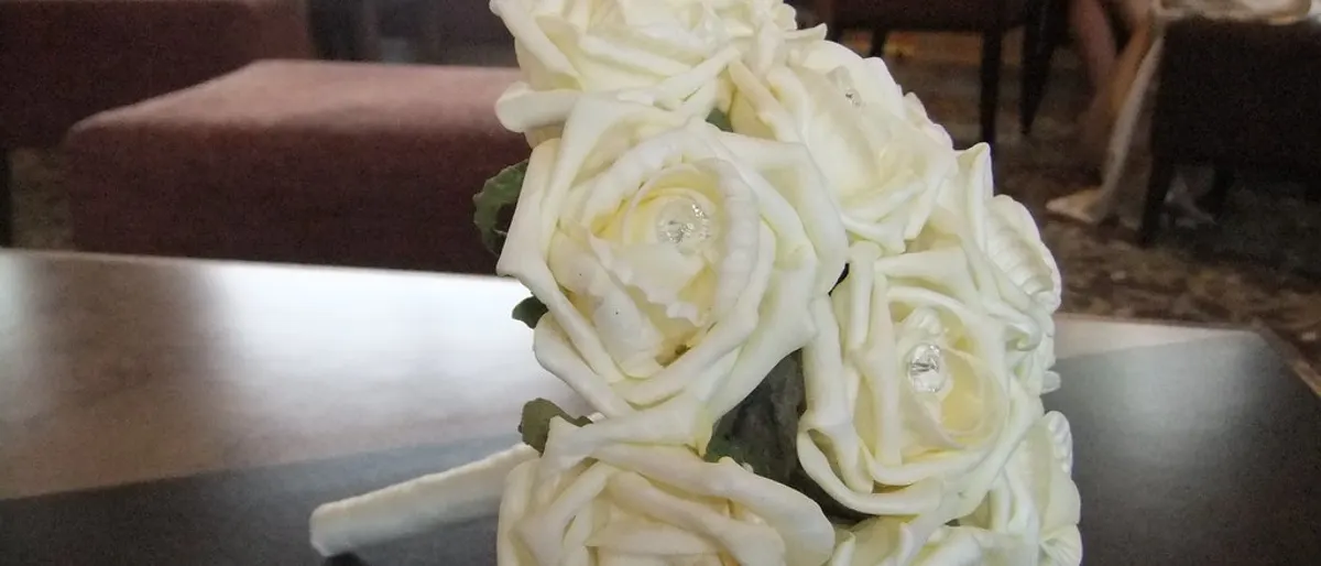 Bruidsmeisjes in een witte jurk: mag dat naast de bruid?